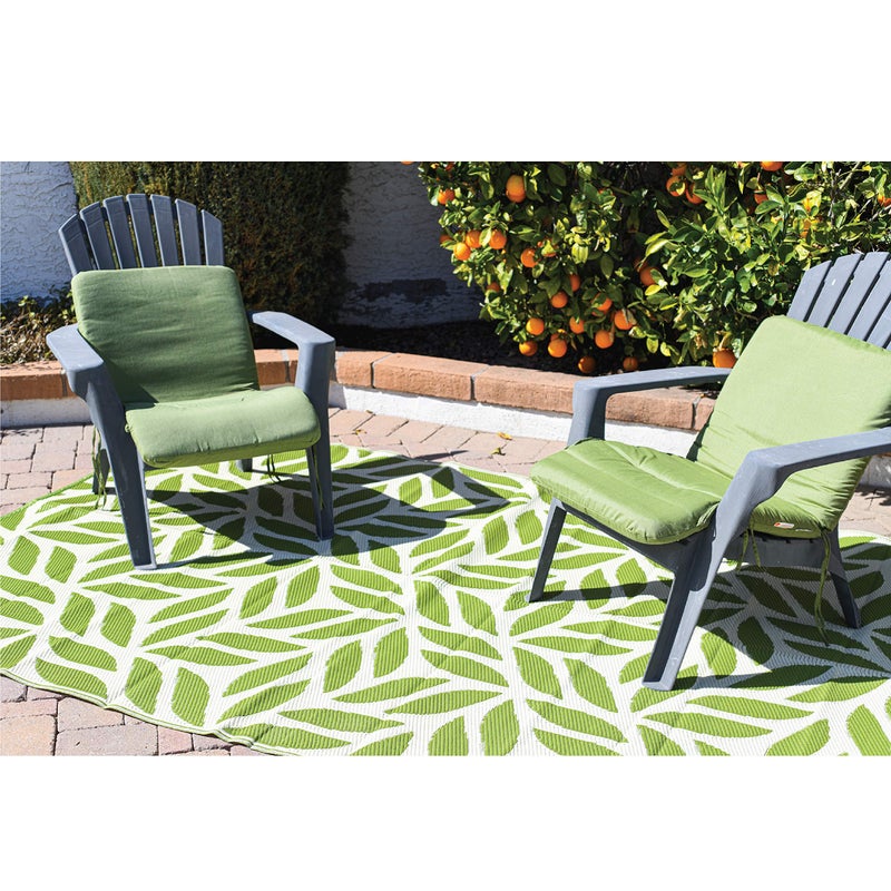 Reversible Mats سجادة قابلة للعكس أنيقة 255084 بطول 5 أقدام وعرض 8 أقدام، سجادة بلاستيكية من القش، سجادة أرضية كبيرة في الهواء الطلق، للسيارات المتنقلة، الفناء، الحديقة الخلفية، النزهات، الشاطئ، التخييم - سجادة أوراق (أخضر/أبيض) - Image 1